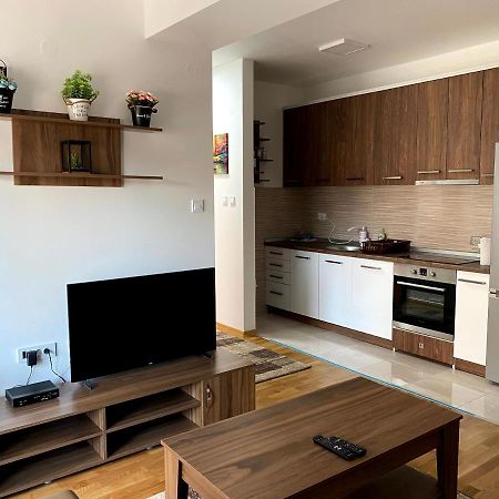 Skopje Brand New Apartment Buitenkant foto