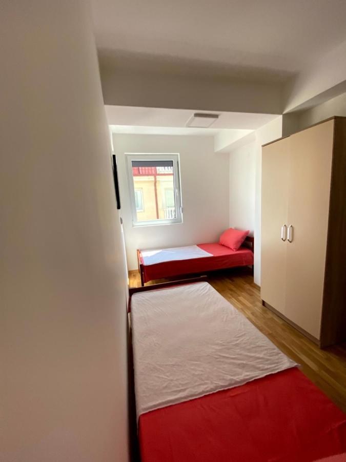 Skopje Brand New Apartment Buitenkant foto