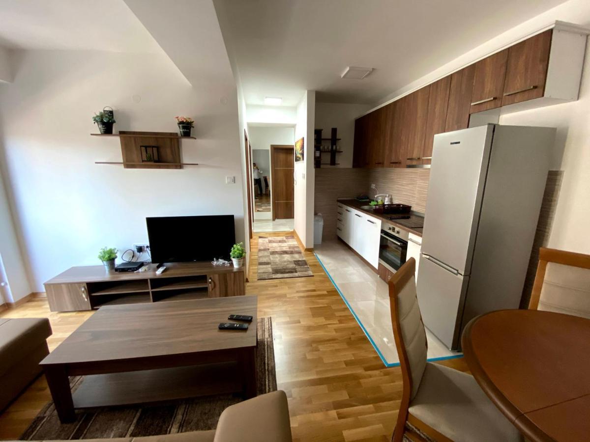 Skopje Brand New Apartment Buitenkant foto